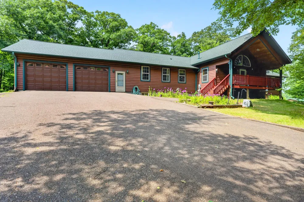 W5372 Yellowsands Drive Spooner, WI 54801