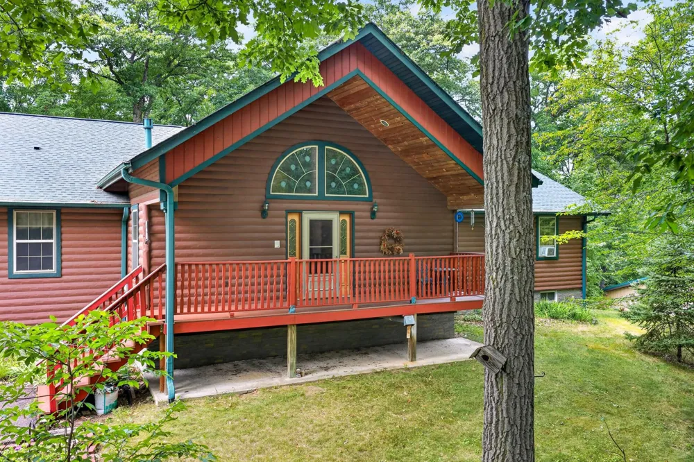 W5372 Yellowsands Drive Spooner, WI 54801