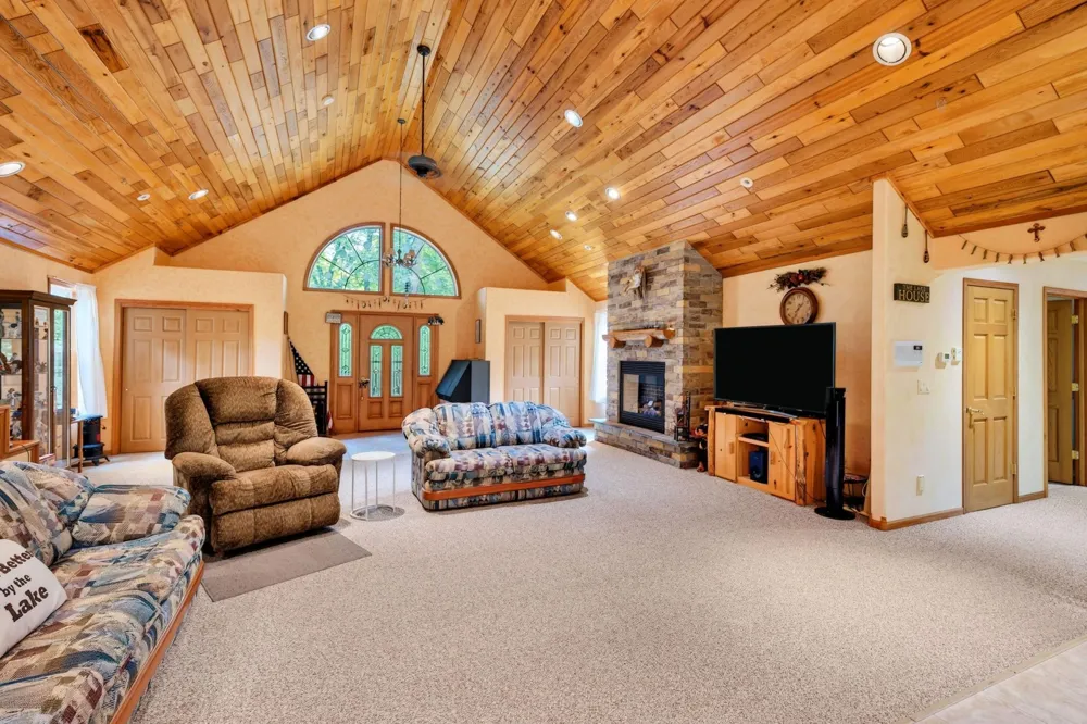 W5372 Yellowsands Drive Spooner, WI 54801
