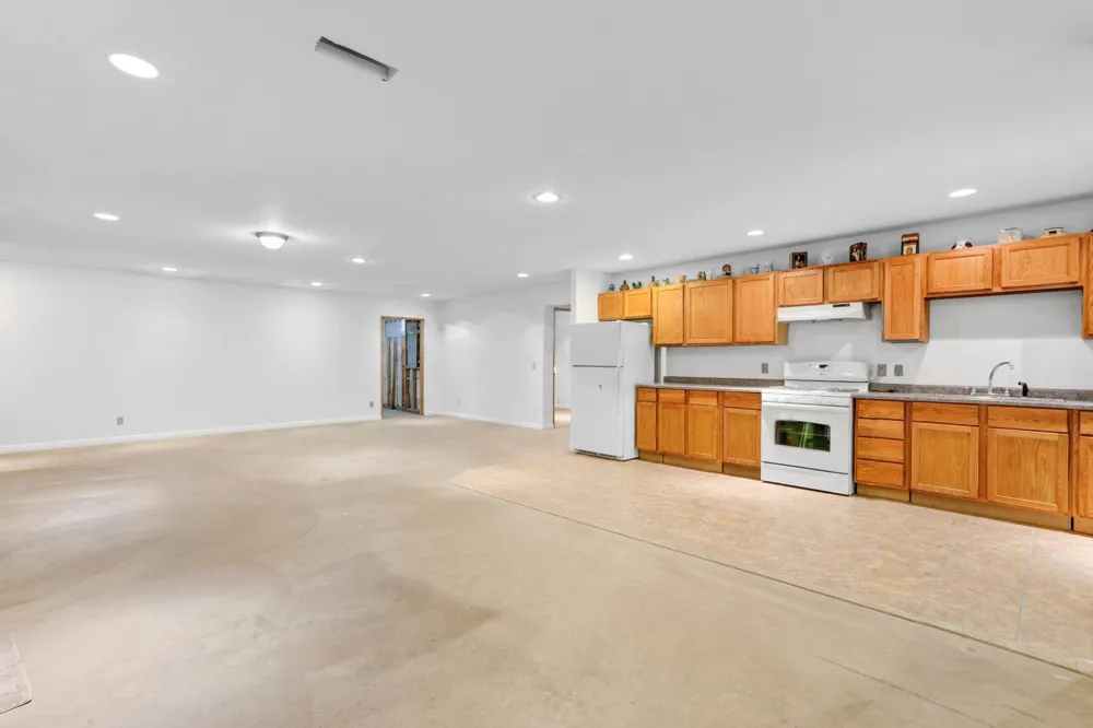 W5372 Yellowsands Drive Spooner, WI 54801