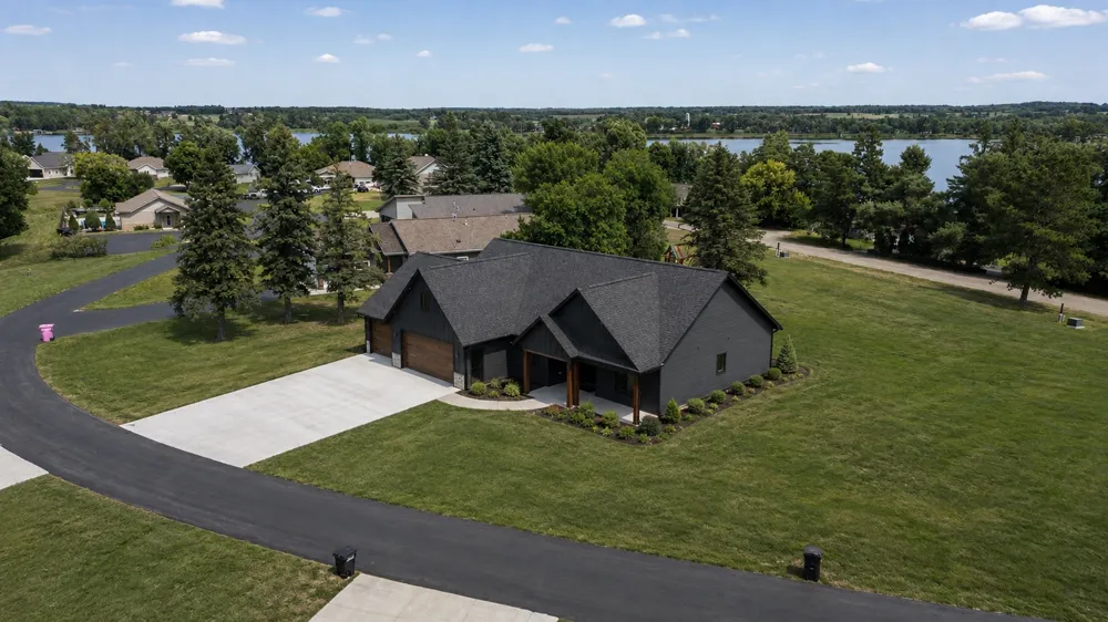 20639 County Highway 21 Detroit Lakes, MN 56501
