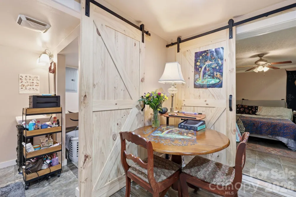 313 Walker Road Waynesville, NC 28786