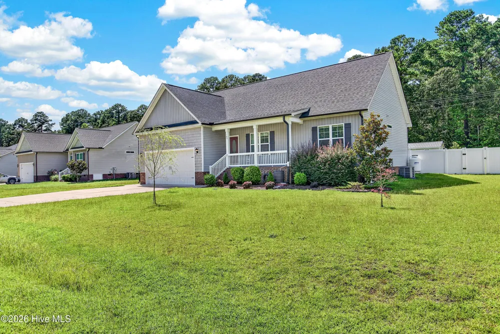 105 Hawk Place Goldsboro, NC 27530