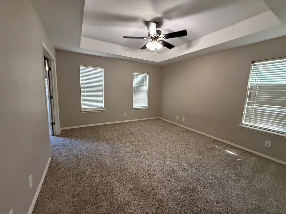 4105 W Elgin Street Broken Arrow, OK 74012