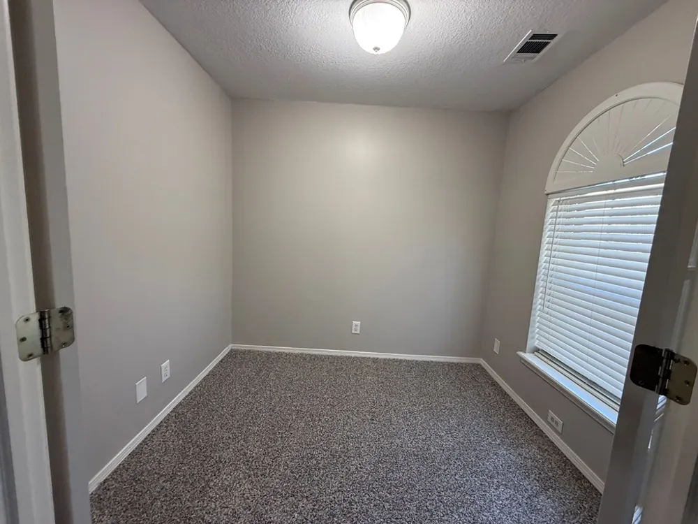 4105 W Elgin Street Broken Arrow, OK 74012