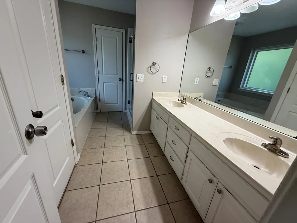 4105 W Elgin Street Broken Arrow, OK 74012