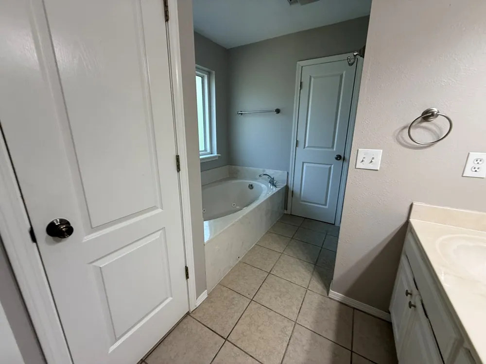 4105 W Elgin Street Broken Arrow, OK 74012