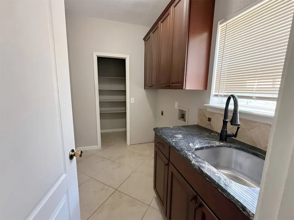 4105 W Elgin Street Broken Arrow, OK 74012