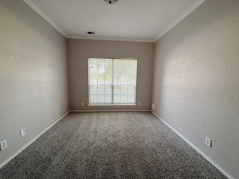 4105 W Elgin Street Broken Arrow, OK 74012