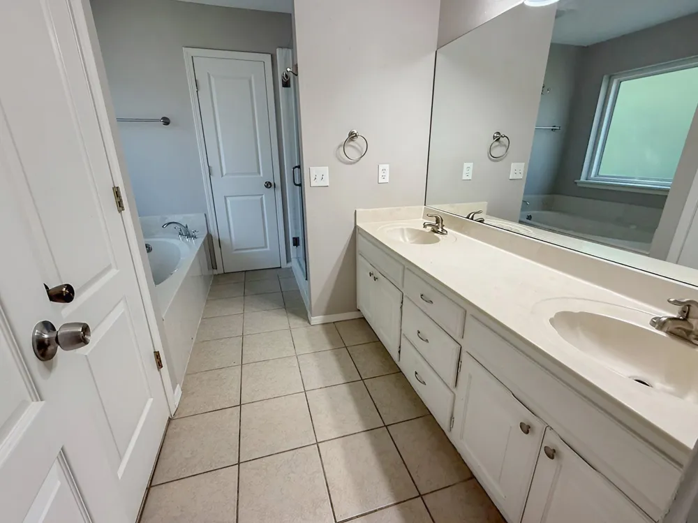 4105 W Elgin Street Broken Arrow, OK 74012