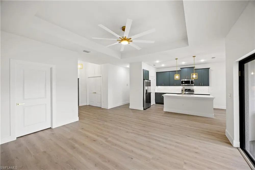 2040 Gerald Avenue North Port, FL 34286