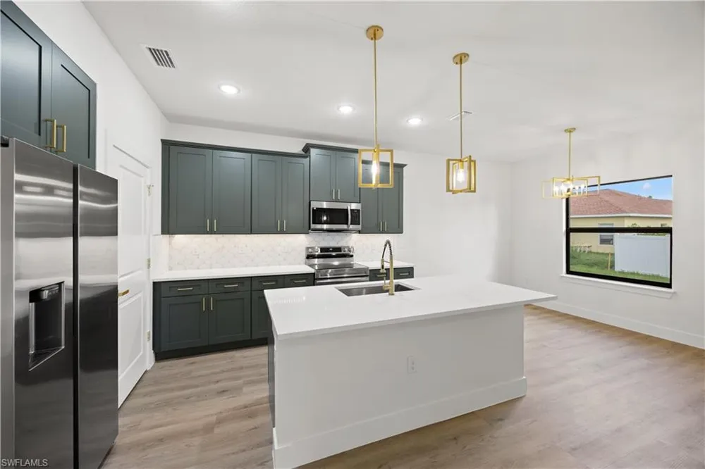 2040 Gerald Avenue North Port, FL 34286