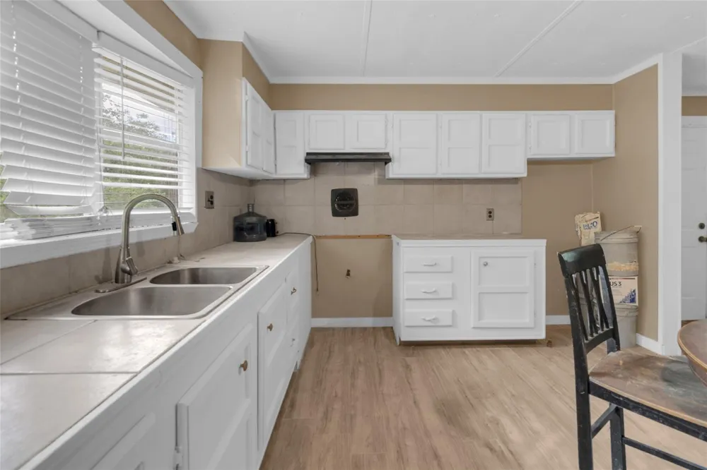 310 County Road 3280 Cleveland, TX 77327