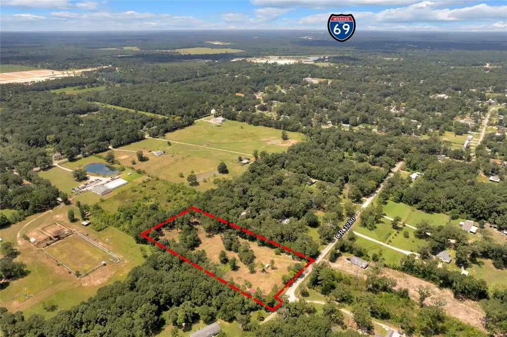 310 County Road 3280 Cleveland, TX 77327