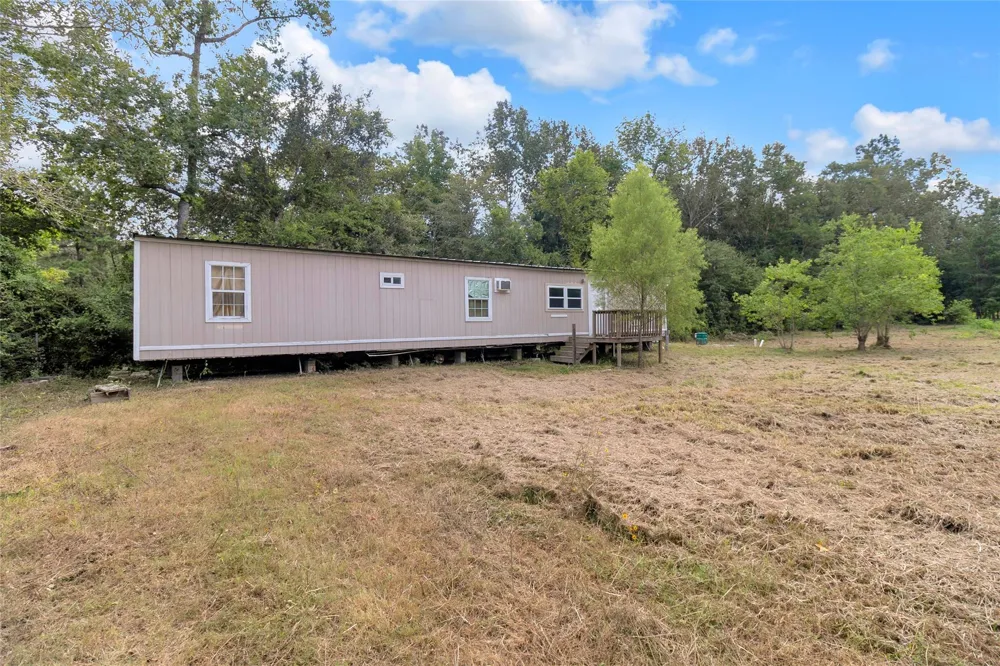 310 County Road 3280 Cleveland, TX 77327