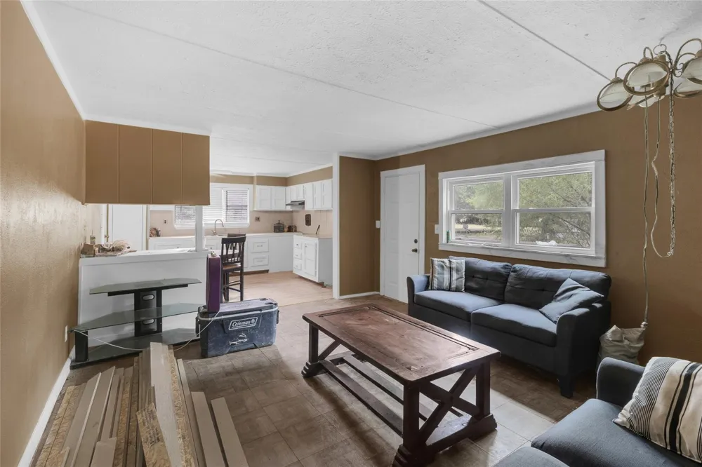 310 County Road 3280 Cleveland, TX 77327