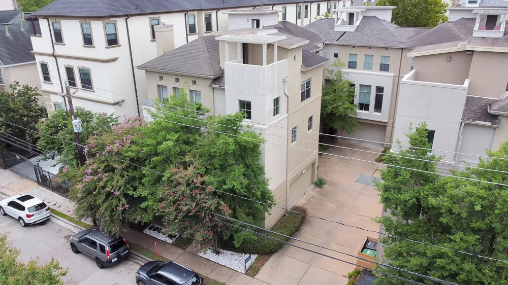 1118 Columbus Street #B Houston, TX 77019