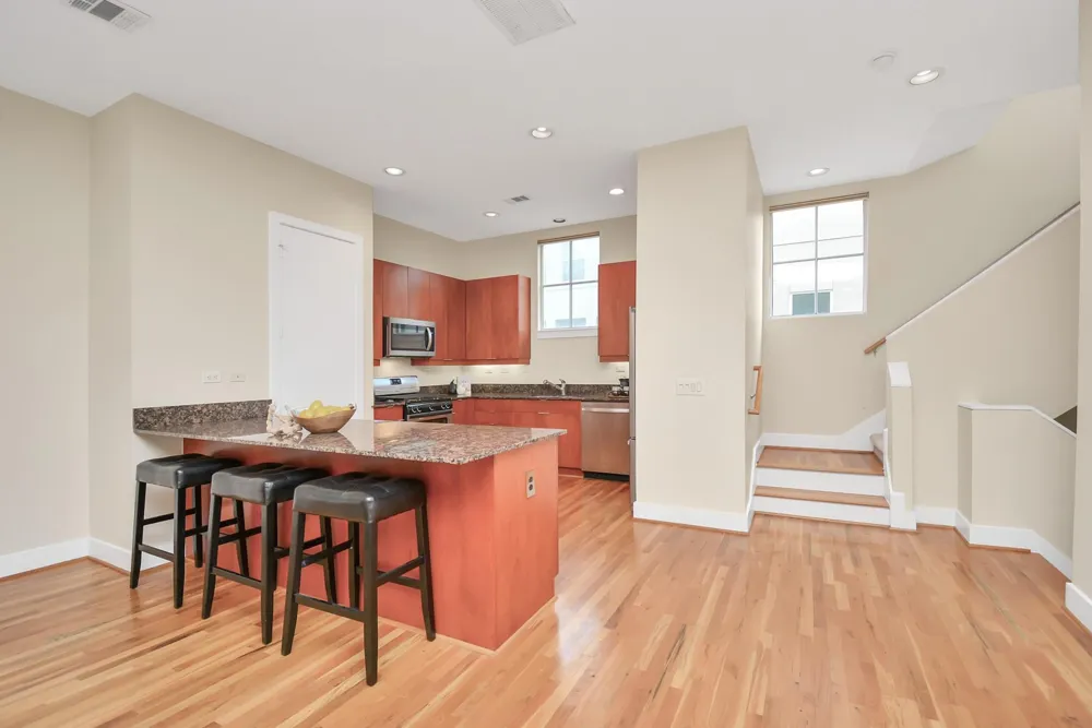 1118 Columbus Street #B Houston, TX 77019