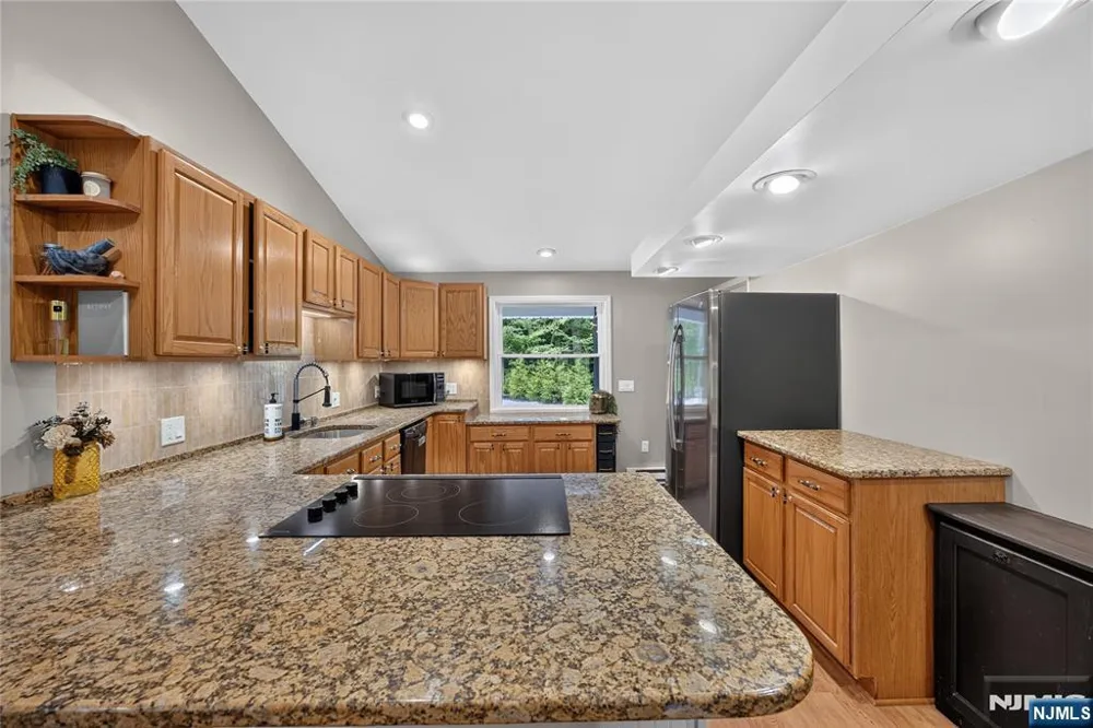 17 Birch Drive Vernon, NJ 07422