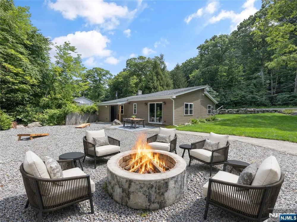 17 Birch Drive Vernon, NJ 07422