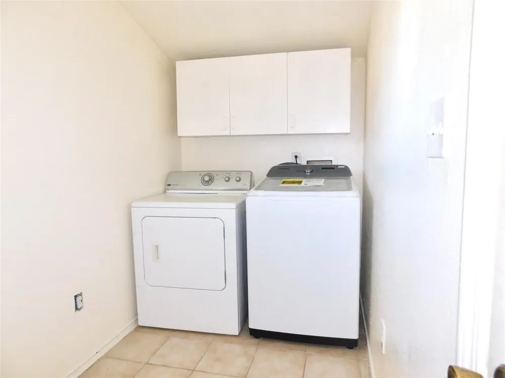 31 Rogers Circle Krum, TX 76249