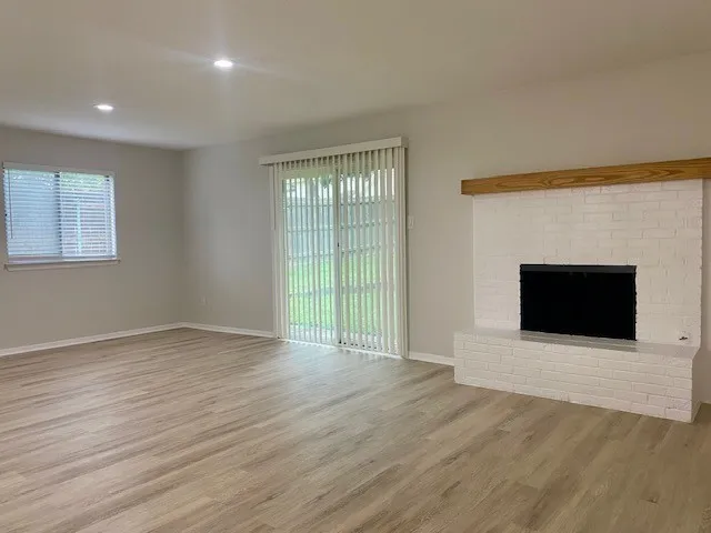 2714 Buffalo Drive Arlington, TX 76013