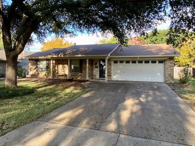 2814 Mesa Verde Trail Grapevine, TX 76051
