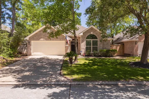 42 Camber Pine Place