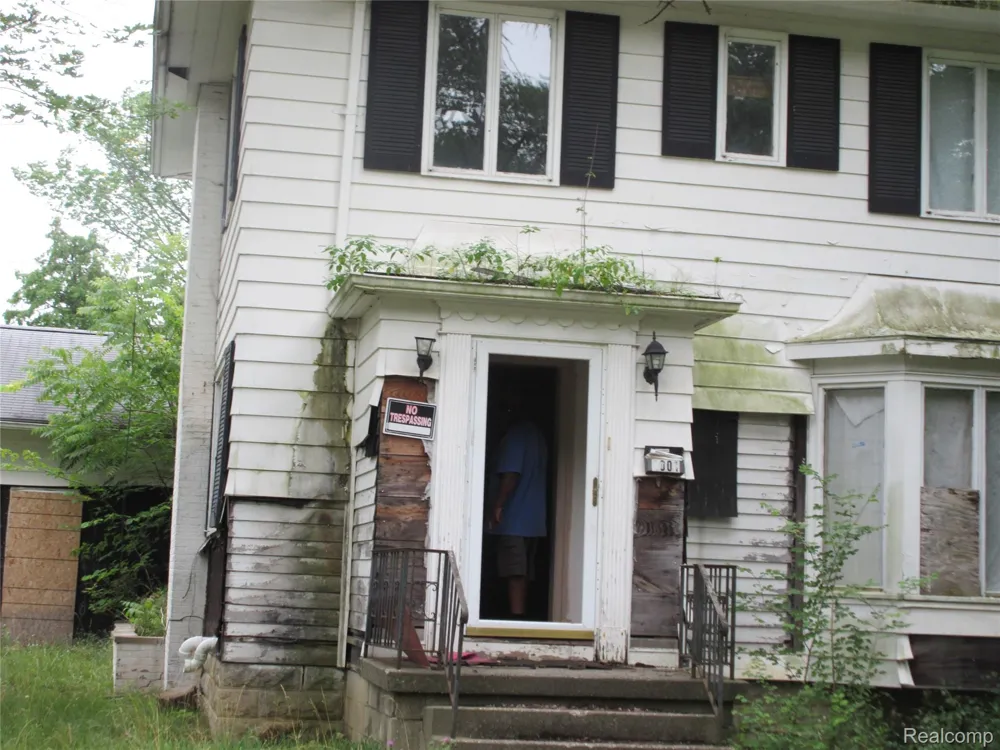 1001 Copeman Boulevard Flint City, MI 48504