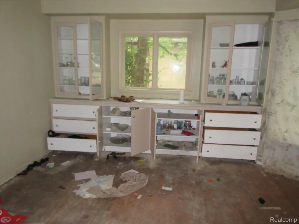 1001 Copeman Boulevard Flint City, MI 48504