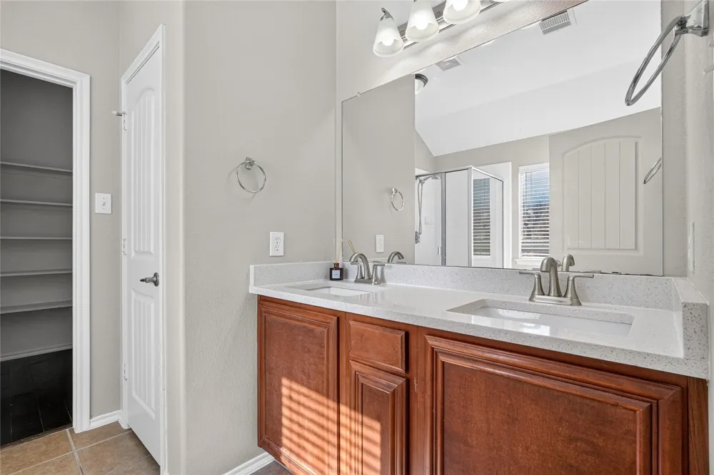 9700 Tipperary Drive McKinney, TX 75072
