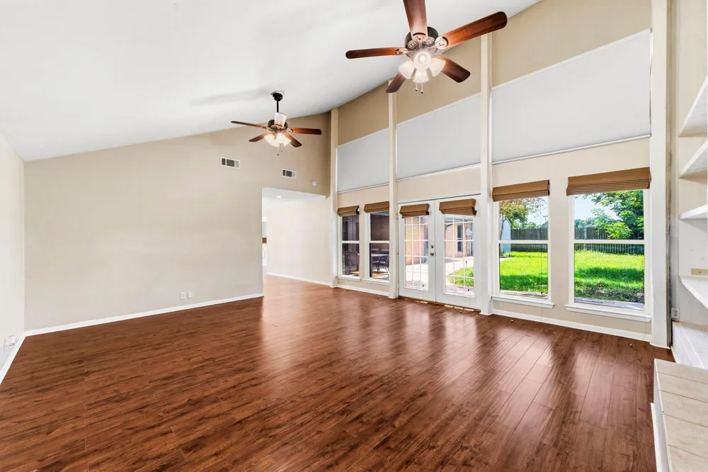 4330 Shady Springs Drive Seabrook, TX 77586