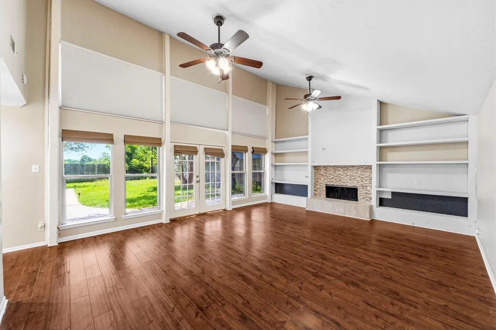 4330 Shady Springs Drive Seabrook, TX 77586