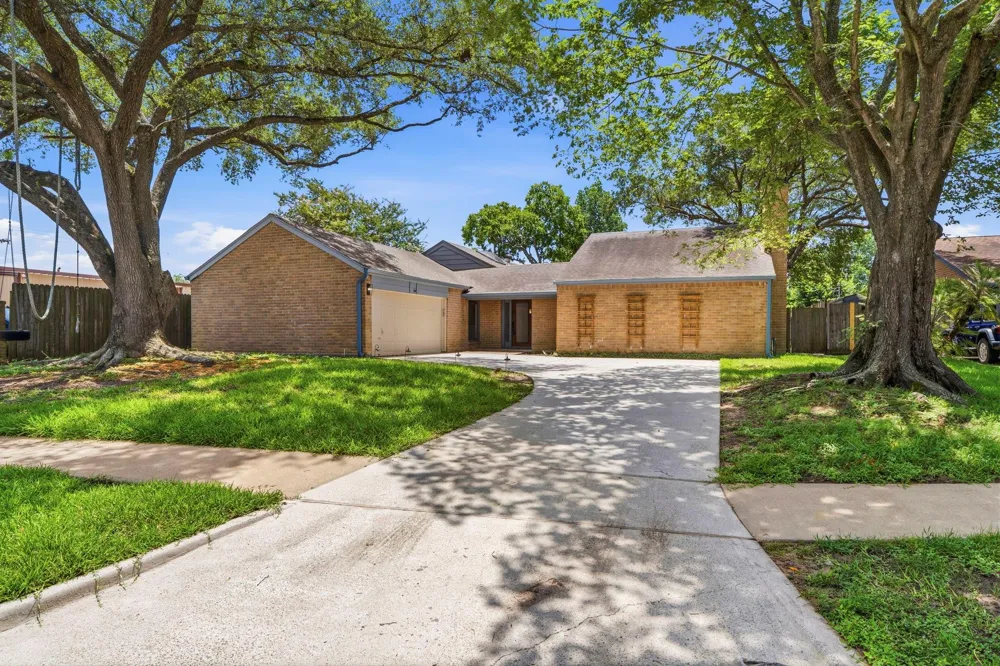 4330 Shady Springs Drive Seabrook, TX 77586