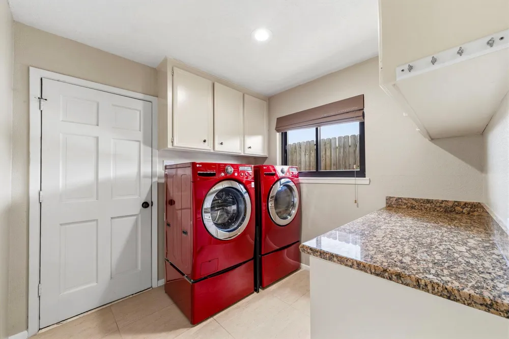 4330 Shady Springs Drive Seabrook, TX 77586