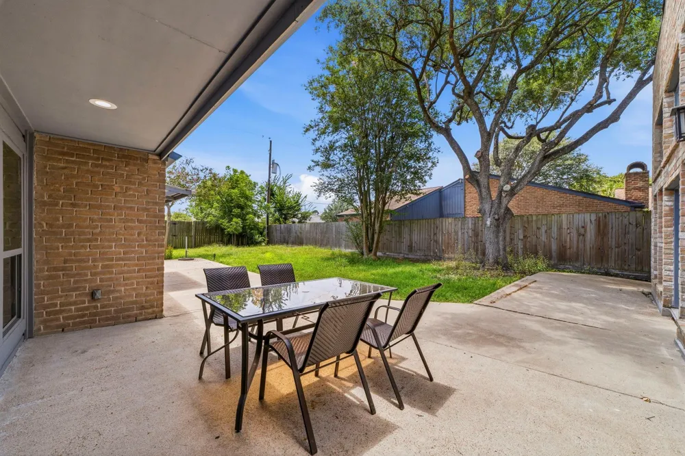 4330 Shady Springs Drive Seabrook, TX 77586