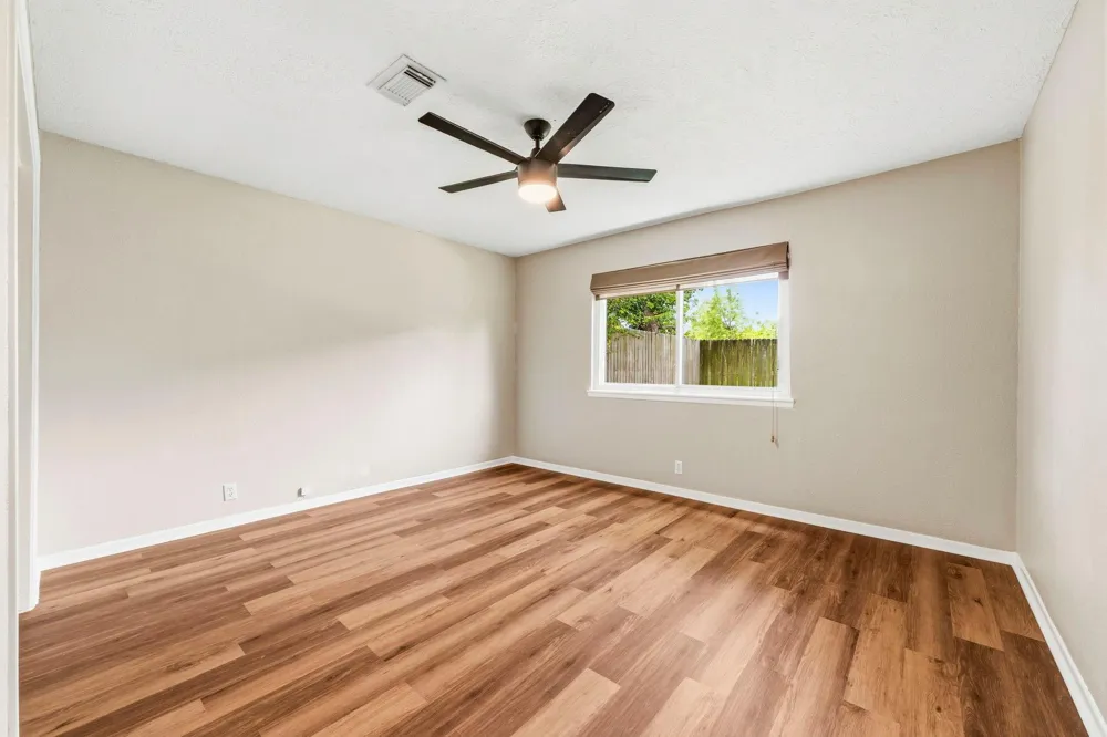 4330 Shady Springs Drive Seabrook, TX 77586