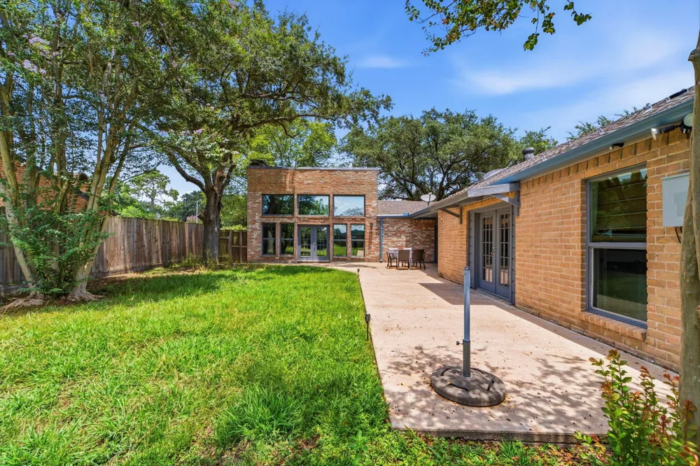 4330 Shady Springs Drive Seabrook, TX 77586