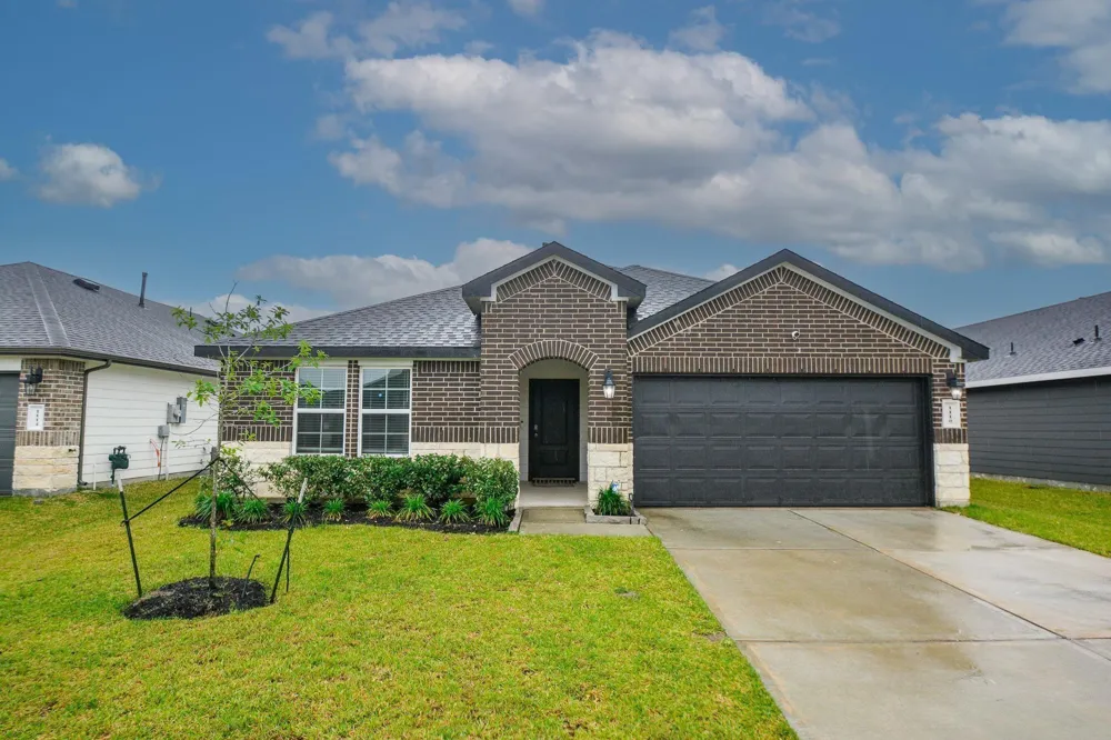 1110 Desert Willow Drive Rosharon, TX 77583