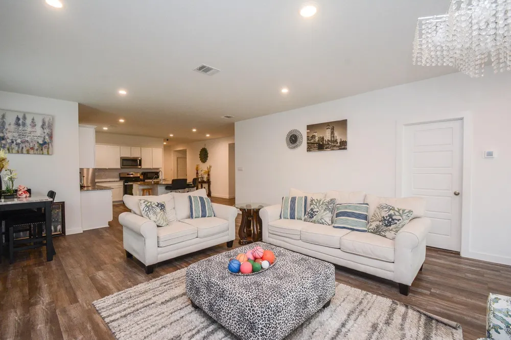 1110 Desert Willow Drive Rosharon, TX 77583