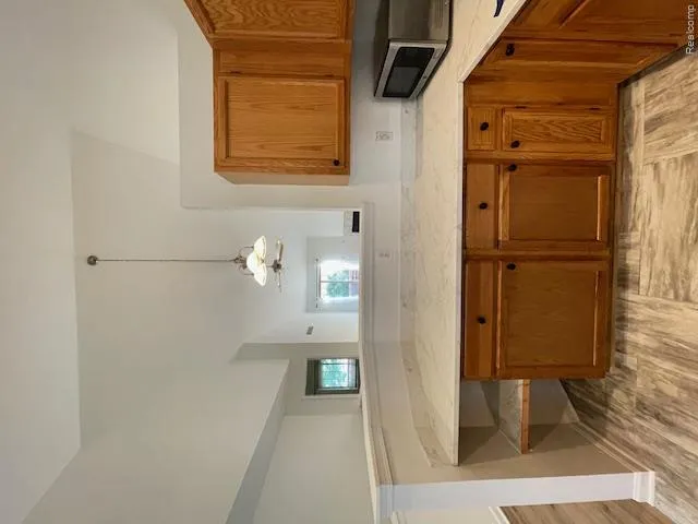 30885 LEE FRANK LANE Madison Heights City, MI 48071