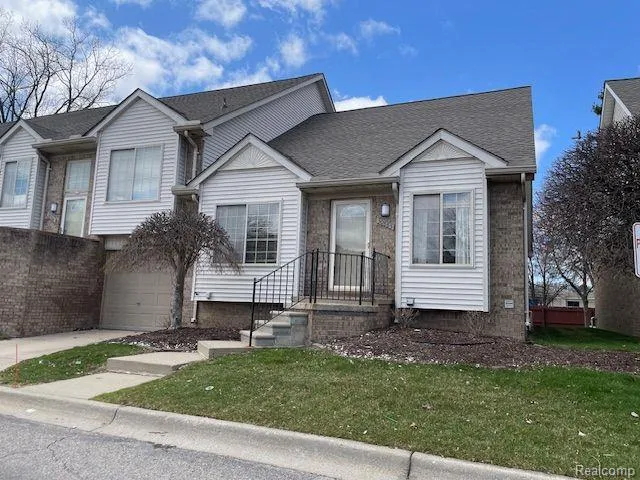 30885 LEE FRANK LANE Madison Heights City, MI 48071