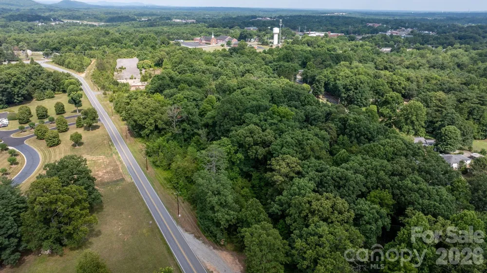 0000 Pleasant Hill Road Hudson, NC 28638