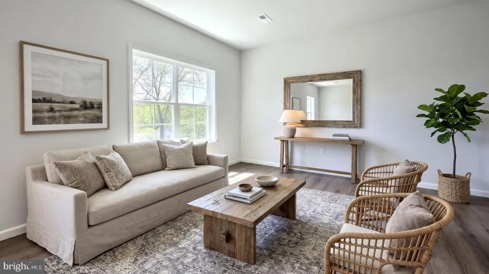 102 FLINT DRIVE Manheim, PA 17545