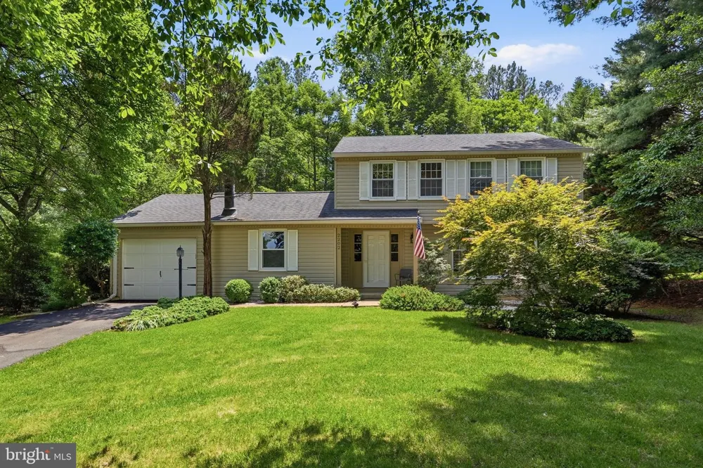 2202 JESTER COURT Reston, VA 20191