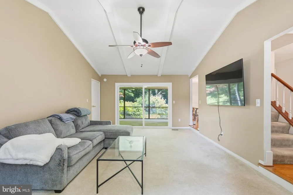 2202 JESTER COURT Reston, VA 20191