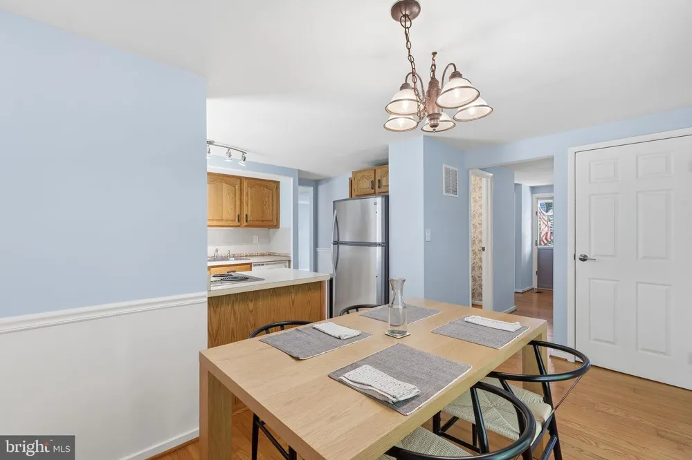 2202 JESTER COURT Reston, VA 20191
