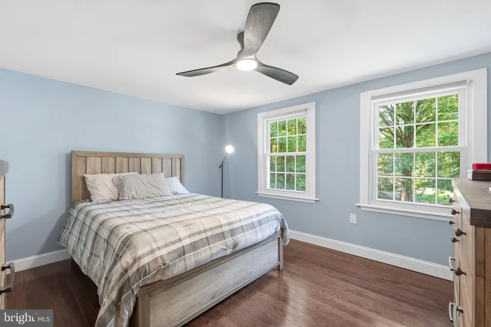 2202 JESTER COURT Reston, VA 20191