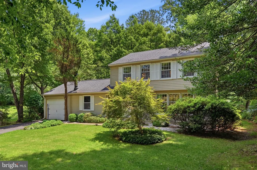 2202 JESTER COURT Reston, VA 20191