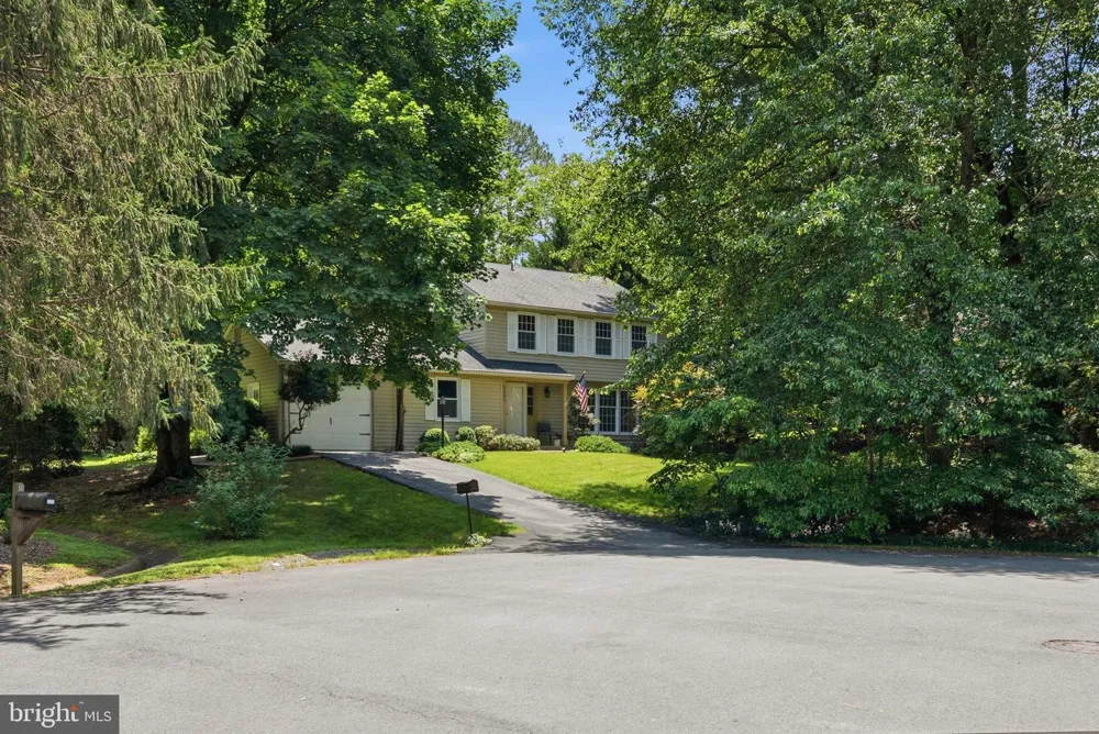 2202 JESTER COURT Reston, VA 20191